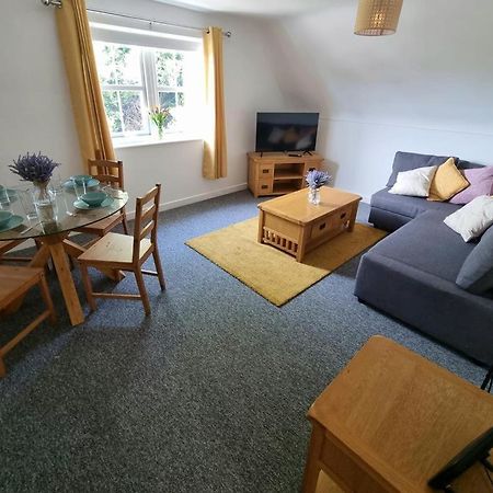 Centrally Located Boscombe Beach Apart With Parking Bournemouth Eksteriør bilde