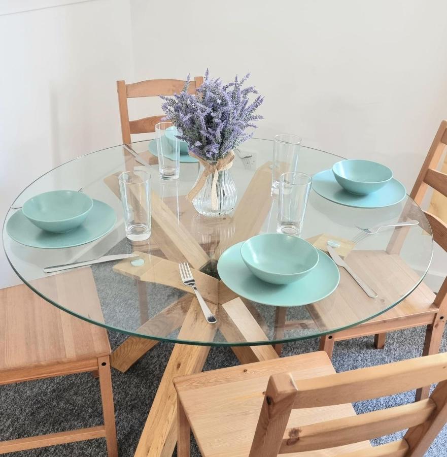 Centrally Located Boscombe Beach Apart With Parking Bournemouth Eksteriør bilde