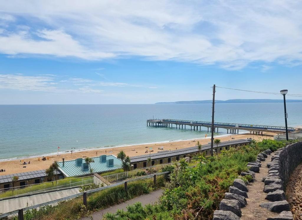 Centrally Located Boscombe Beach Apart With Parking Bournemouth Eksteriør bilde