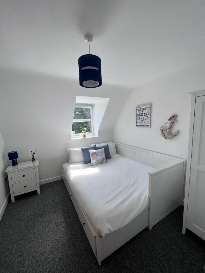 Centrally Located Boscombe Beach Apart With Parking Bournemouth Eksteriør bilde